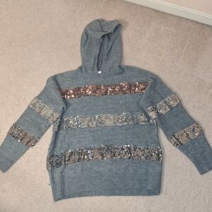 Size Medium Nine West Blue Knit Sweater